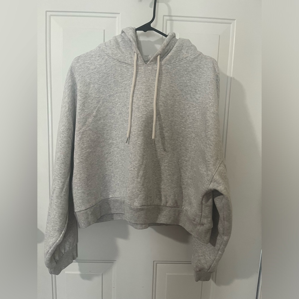 LIKE NEW GAP Women’s Cropped Fleece Hoodie - Heather Gray - Large